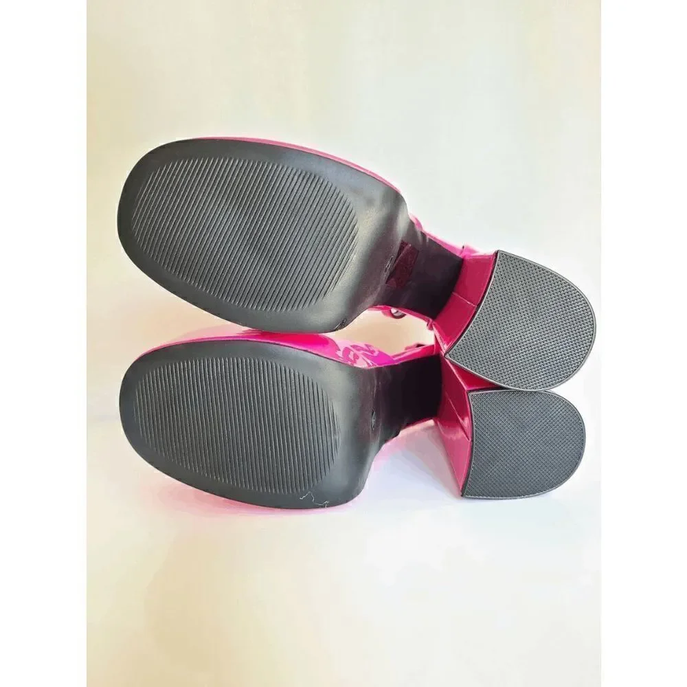 Barbie Pink Artificial Patent PU Leather Closed Toe Platform Pumps SIZE 7 NEW